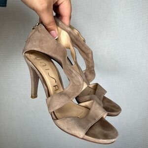 UNISA Heeled Sandals Women's Size‎ 38 Beige Suede Leather Strappy Heels